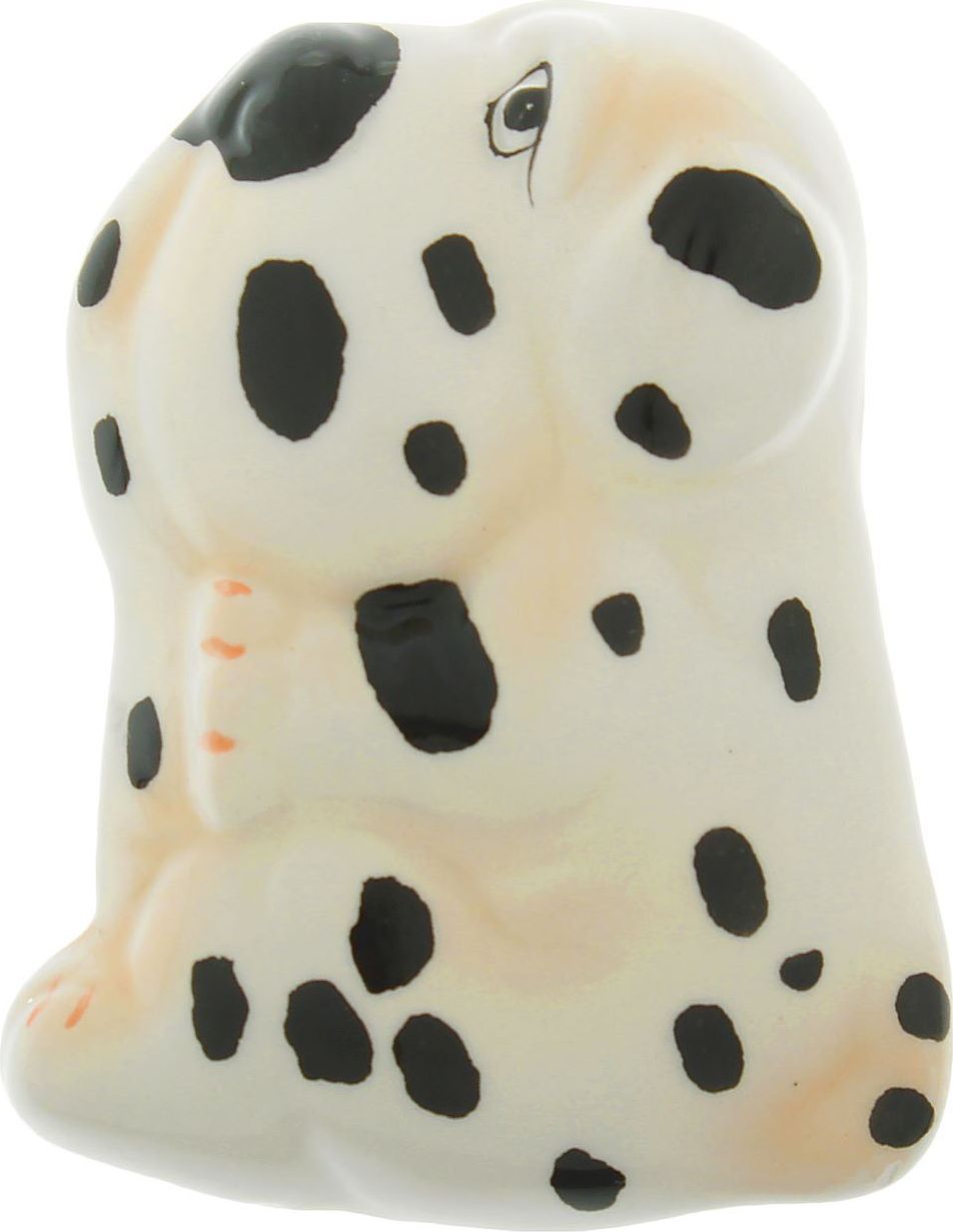 Магнит Sima-land Далматинец, 6,3 х 4,8 х 1,5 см2002783 Магнит Sima-land Далматинец, 6,3 х 4,8 х 1,5 см2002783Порадуйте родных и близких оригинальным сувениром: преподнесите в подарок магнит. С ним даже самый серьезный человек почувствует себя ребенком, ожидающим чудо! Прикрепите его к любой металлической поверхности, и он удержит на виду важные записки, любовные послания или просто список продуктов.Создайте праздничное настроение, и оно останется с вами на весь год.