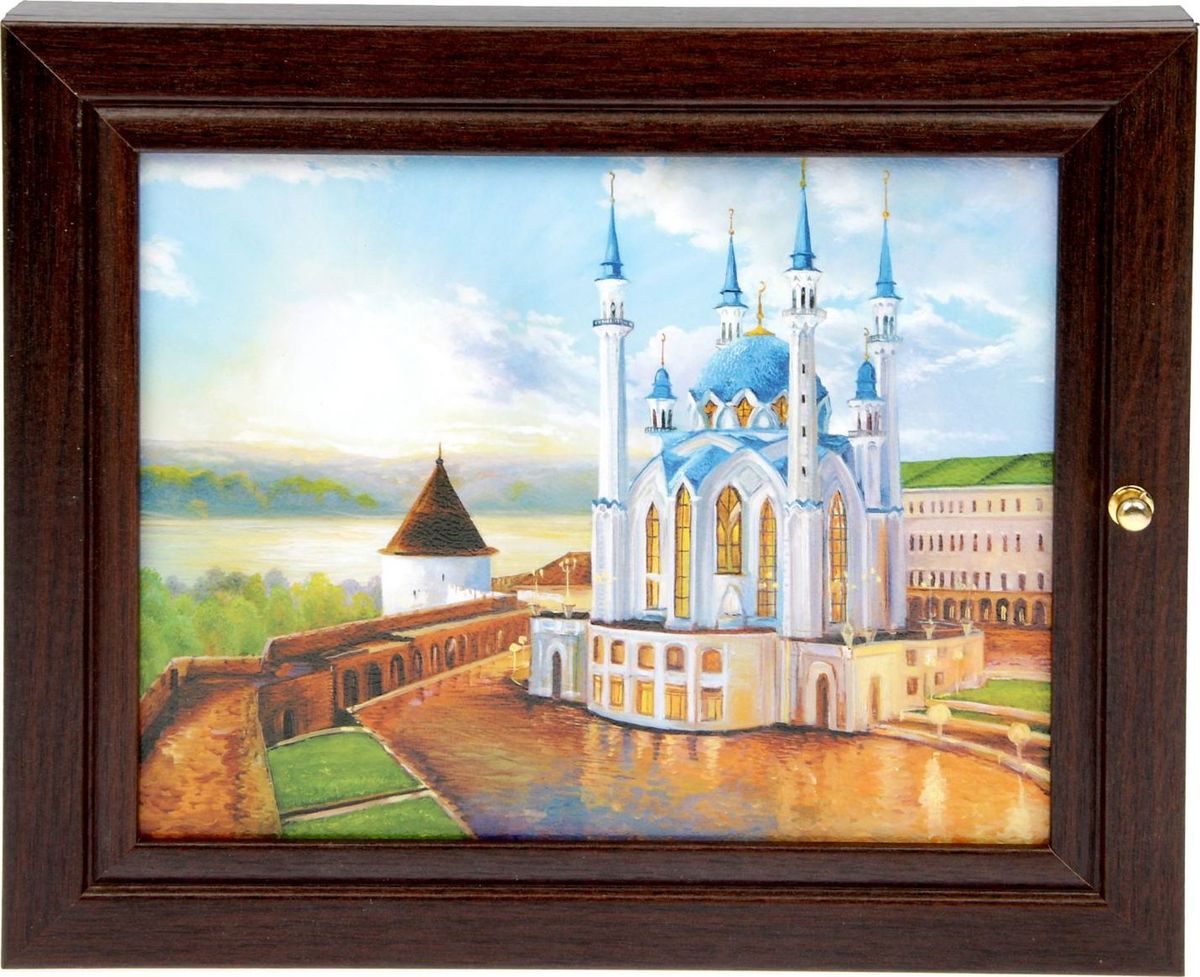 Ключница настенная Собор, 26 х 31 см2273752 Ключница настенная Собор, 26 х 31 см2273752Постоянно теряете ключи, когда куда-то торопитесь? Тогда этот товар — именно то, что вам нужно! Каковы его плюсы?- Незаменимый помощник и стильный предмет декора прихожей - Экономия времени на поиск ключей, которые вам больше терять не придётся - Комфортное хранение ещё и других важных мелочей, которые любят пропадать - Порядок и сохранность ваших вещей. Ключница — очень полезная вещь, которая помогает поддерживать порядок в вашем доме.