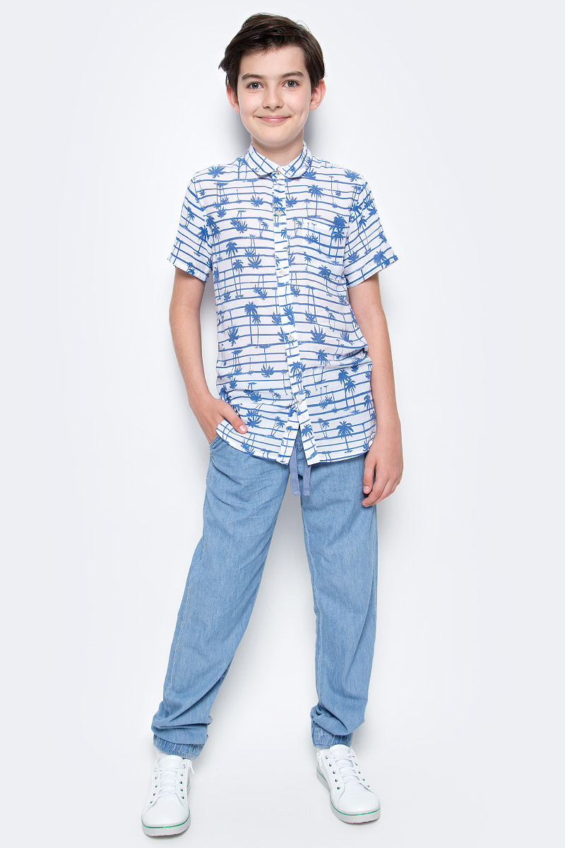 Джинсы для мальчика Sela Denim, цвет: голубой джинс. PJ-835/309-7213. Размер 134, 9 летPJ-835/309-7213 Джинсы для мальчика Sela Denim, цвет: голубой джинс. PJ-835/309-7213. Размер 134, 9 летPJ-835/309-7213Стильные джинсы для мальчика Sela выполнены из натурального хлопка. Джинсы свободного кроя и стандартной посадки на талии имеют широкий пояс на мягкой резинке, дополнительно регулируемый тесьмой. Модель дополнена двумя втачными карманами спереди и двумя накладными карманами сзади. Низ брючин собран на резинку.