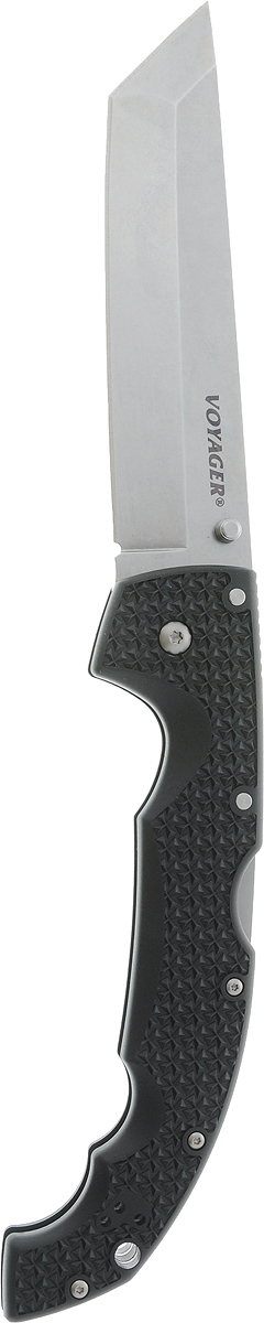 Нож складной Cold Steel Voyager, общая длина 30,5 см. CS/29TXCTCS/29TXCT Нож складной Cold Steel Voyager, общая длина 30,5 см. CS/29TXCTCS/29TXCTСкладной нож Cold Steel Voyager, выполненный в оригинальном стиле, станет отличным подарком для рыбака, охотника или человека, который ценит отдых на природе. Изделие имеет лезвие, изготовленное из нержавеющей стали. Нож можно удобно закрепить на поясе или кармане при помощи фиксированной клипсы. Рукоятка выполнена с отверстием для страховочного корда или ремня. Нож имеет дополнительную клипсу, которая может быть установлена на любую сторону ( для правши и для левши).Размер ножа в открытом виде: 30,5 см.Длина лезвия: 13 см.Длина в сложенном виде: 17,5 см.