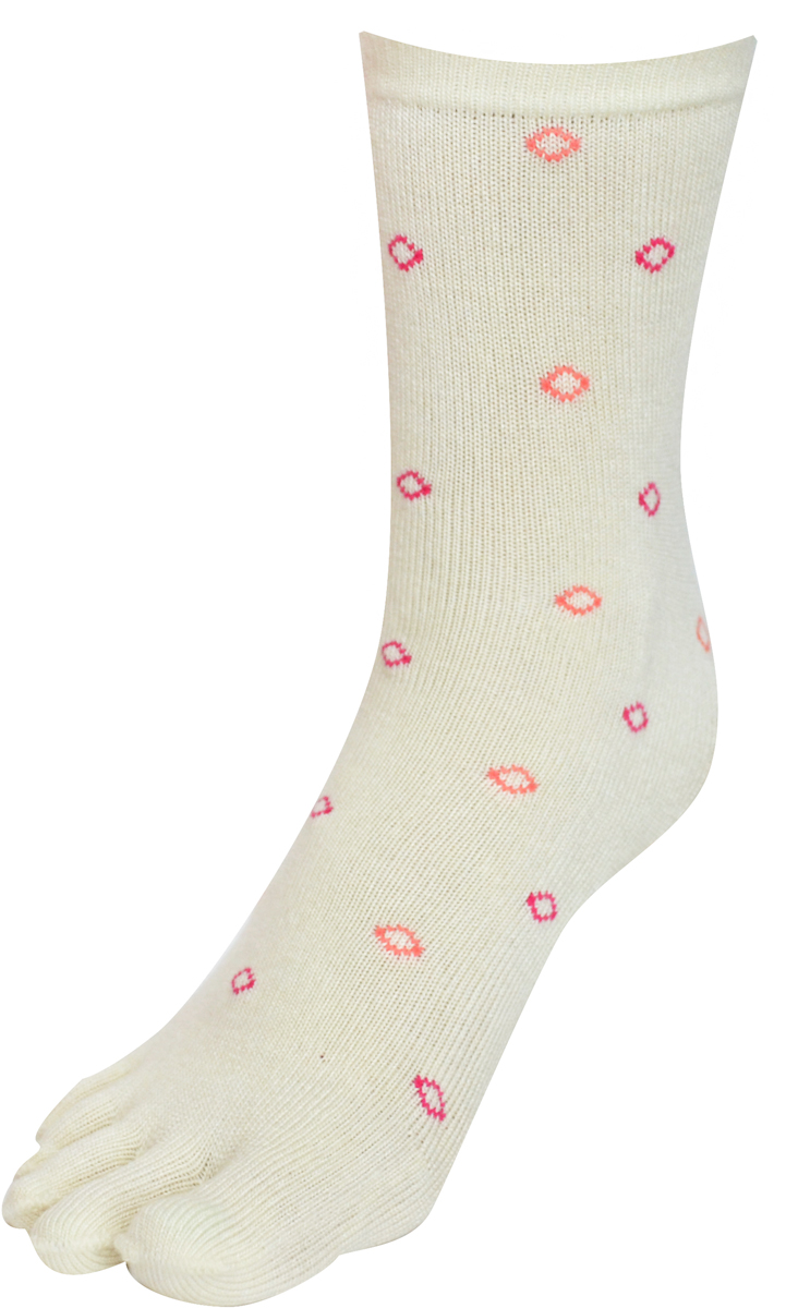 Носки женские Master Socks, цвет: белый. 85681. Размер 23/2585681 Носки женские Master Socks, цвет: белый. 85681. Размер 23/2585681Удобные носки Master Socks с пальцами, изготовленные из высококачественного комбинированного материала с бамбуковой основой, очень мягкие и приятные на ощупь, позволяют коже дышать.Эластичная резинка плотно облегает ногу, не сдавливая ее, обеспечивая комфорт и удобство. Носки с паголенком классической длины. Практичные и комфортные носки великолепно подойдут к любой вашей обуви.