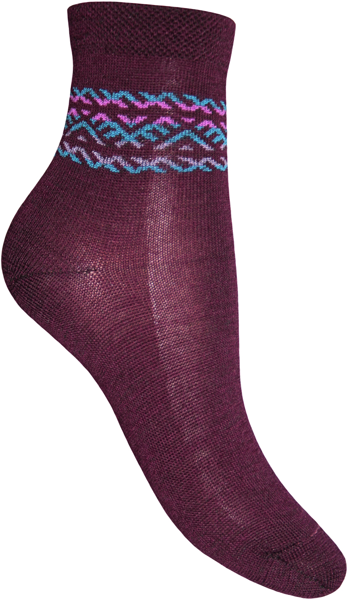 Носки детские Master Socks, цвет: бордовый. 52504. Размер 1252504 Носки детские Master Socks, цвет: бордовый. 52504. Размер 1252504Удобные носки Master Socks, изготовленные из высококачественного комбинированного материала с высоким содержанием полушерсти, очень мягкие и приятные на ощупь, позволяют коже дышать и отлично греют.Эластичная резинка плотно облегает ногу, не сдавливая ее, обеспечивая комфорт и удобство. Носки с паголенком классической длины. Практичные и комфортные носки великолепно подойдут к любой вашей обуви.