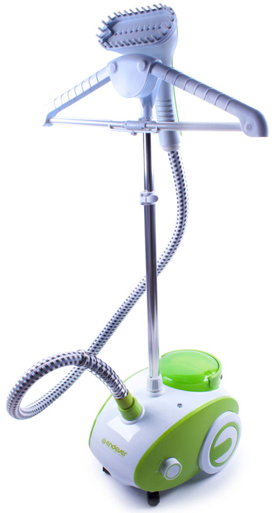 Endever Odyssey Q-3 отпаривательQ-3 Endever Odyssey Q-3 отпаривательQ-3Отпариватель Endever Odyssey Q-3 представляет собой устройство для отпаривания и очистки изделий любых типов тканей с использованием пара.Прибор имеет элегантный дизайн, прост в использовании, экономичен и безопасен. Применяется для вещей из хлопка, шелка, капрона, нейлона, полиэстера, драпа, меха, кожи и др. Легко и быстро отпаривает платья, брюки, блузы, юбки. Чистит, освежает изделия из шерсти и трикотажа, избавляет вещи от частых стирок и химчисток.Пар – самый бережный и эффективный способ глажения, очистки, дезинфекции одежды, белья и различных поверхностей. Мощная струя пара температурой до 103°С без применения химических средств уничтожает грязь и патогенную микрофлору (бактерии, клещей, грибок), что особенно важно для семей с маленькими детьми и для людей с аллергическими заболеваниями.Металлическая телескопическая стойка обеспечивает устойчивость. Прозрачный съемный резервуар позволяет контролировать уровень воды.Максимальная температура пара: 103°CВремя непрерывной работы: 60 минутСъемный бак