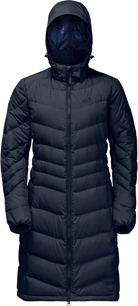 Пуховик женский Jack Wolfskin Selenium Coat, цвет: темно-синий. 1202081-1910. Размер L (50)1202081-1910 Пуховик женский Jack Wolfskin Selenium Coat, цвет: темно-синий. 1202081-1910. Размер L (50)1202081-1910Ветронепроницаемое, очень теплое пуховое пальто с отстегивающимся капюшоном Jack Wolfskin Selenium Coat обеспечит вам надежное тепло для долгих и холодных дней. Модель приталенного кроя с воротником-стойкой, надежно защищающим от ветра, застегивается на молнию и дополнена двумя внешними и внутренним прорезными карманами на молниях. Съемный капюшон дополнен возможностью регулировать внутренний объем и область обзора. Selenium Coat - это невероятно теплое и очень легкое пуховое пальто. Длина покроя пальто еще лучше защищает вас от непогоды. В качестве наполнителя выбран объемный утиный пух и перья, а также Microguard (80 г/м) - синтетический утеплитель со средним уровнем теплоизоляции. Даже несмотря на то, что куртка очень мало весит, вы сможете почувствовать тепло сразу же, как только ее наденете. Ветронепроницаемая внешняя ткань Stormlock Softtouch, очень легкая и мягкая, повышает теплоизоляцию. Капюшон защищает голову от холода, и если он вам не нужен, его можно отстегнуть.