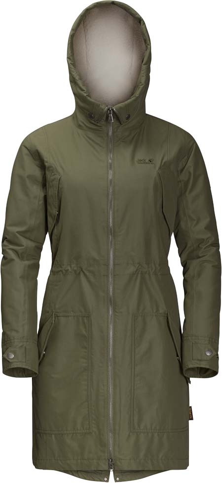 Парка женская Jack Wolfskin Rocky Point Parka, цвет: хаки. 1109371-5052. Размер L (50)1109371-5052 Парка женская Jack Wolfskin Rocky Point Parka, цвет: хаки. 1109371-5052. Размер L (50)1109371-5052Водонепроницаемая зимняя парка на подкладке с глубоким капюшоном Jack Wolfskin Rocky Point Parka обеспечит вам надежное тепло для холодных дней. Модель приталенного кроя с воротником-стойкой, надежно защищающим от ветра, и вшитым глубоким капюшоном с возможностью регулировать внутренний объем и область обзора застегивается на молнию с внутренней ветрозащитной планкой и дополнена 2 карманами на бедрах, 2 нагрудными карманами и внутренним карманом. На манжетах рукавов имеются хлястики на кнопках для регулировки объема. Гуляйте зимой по лесам или по городу - с Rocky Point Parka вы всегда будете одеты по ситуации. Она сочетает всю функциональность ветровки, защищающей от непогоды, и внешний вид классической парки в стиле ретро. Удлиненный покрой и глубокий капюшон со всех сторон защищают вас от снега, дождя и ветра. Внешний слой выполнен из нашего водонепроницаемого материала Texapore Function 65 Organic 2L (водостойкость в мм водяного столба: 10 000 мм, паропроницаемость (MVTR): > 6000 г/м2/24 ч) - технологичной ткани с прочным, слегка шершавым покрытием, напоминающим хлопок, которая идеально защищает от непогоды и чрезвычайно удобна в ношении. Под внешним слоем скрывается нечувствительный к влаге утеплитель Polyfiber Fill и теплая флисовая подкладка Sherpa Lining Light, имитирующая овечью шерсть. Из такого же флиса выполнена и подкладка капюшона. Если холодный ветер дует сбоку, просто расправьте капюшон полностью, чтобы защититься от ветра и согреться. Края разреза сзади куртки можно связать вместе, чтобы выглядеть так, как вам хочется.