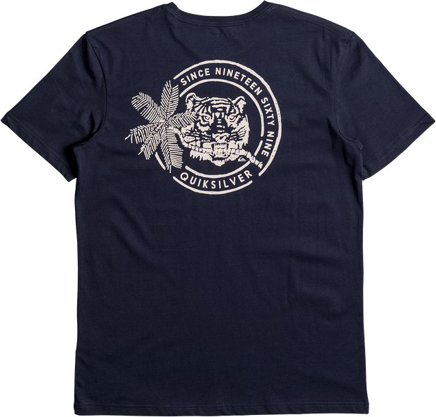 Футболка мужская Quiksilver, цвет: темно-синий. EQYZT04532-BYJ0. Размер S (46)EQYZT04532-BYJ0 Футболка мужская Quiksilver, цвет: темно-синий. EQYZT04532-BYJ0. Размер S (46)EQYZT04532-BYJ0Мужская футболка Quiksilver выполнена из натурального хлопка. Модель с круглым вырезом горловины и короткими рукавами оформлена принтом.