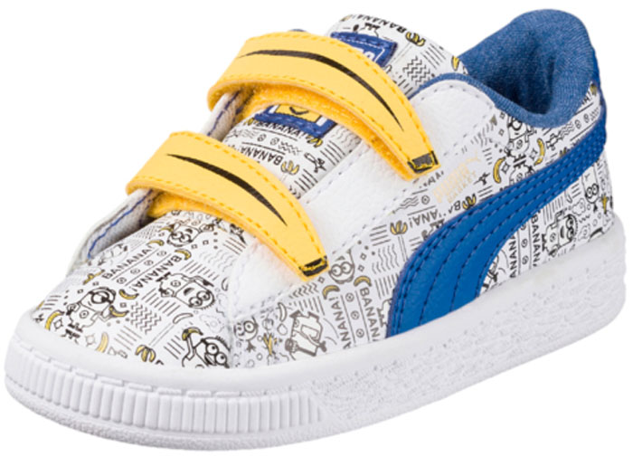 Кеды для мальчика Puma Minions Basket V PS, цвет: белый, синий, желтый. 36401201. Размер 12 (30)36401201 Кеды для мальчика Puma Minions Basket V PS, цвет: белый, синий, желтый. 36401201. Размер 12 (30)36401201Модные кеды Minions Basket V PS от Puma займут достойное место среди коллекции обуви вашего мальчика. Модель выполнена из искусственной кожи. Кожаная стелька позволяет ногам дышать. Подошва оснащена рифлением для лучшего сцепления с поверхностью. Уникальный графический рисунок с символикой Миньонов, набивное изображение банана на заднике, застежки на липучке в форме банана – всё это, как и отличные функциональные характеристики новых кроссовок, позволят наслаждаться миром любимых персонажей с комфортом.