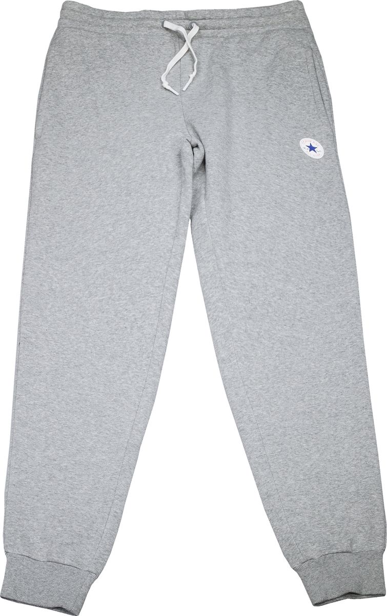 Брюки спортивные мужские Converse Core Jogger, цвет: серый. 10004631035. Размер XL (52)10004631035 Брюки спортивные мужские Converse Core Jogger, цвет: серый. 10004631035. Размер XL (52)10004631035Мужские спортивные брюки изготовлены из качественного трикотажа на основе хлопка. Модель на широкой эластичной резинке и шнурке на талии дополнена боковыми карманами. Брючины снизу оформлены широкими резинками. Такие брюки незаменимая вещь в спортивном и летнем гардеробе. Прекрасный выбор для занятий спортом или активного отдыха.
