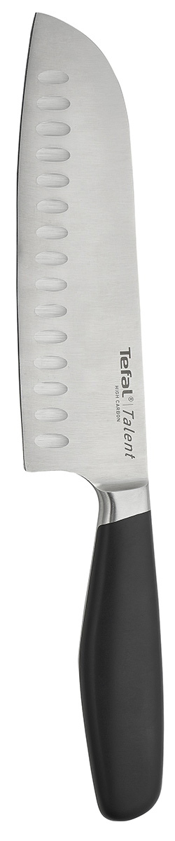 Нож сантоку Tefal Talent, длина лезвия 18 см2100083152 Нож сантоку Tefal Talent, длина лезвия 18 см2100083152Нож сантоку Tefal Talent изготовлен из немецкой высокоуглеродистой нержавеющей стали, которая отличается высокой прочностью. Эргономичная рукоятка, выполненная из прочного пластика черного цвета, не позволяет скользить ножу в руках и обеспечивает безопасность при нарезке продуктов.Нож предназначен для нарезки рыбы, мяса и других жилистых продуктов, также идеально годится для измельчения овощей и фруктов на рагу, суп, салат или другие закуски. Такой нож займет достойное место среди аксессуаров на вашей кухне. Можно мыть в посудомоечной машине.