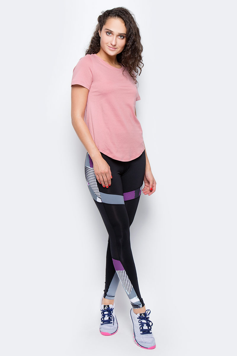 Футболка для бега женская Reebok El Eletee, цвет: розовый. BQ5981. Размер L (50/52)BQ5981 Футболка для бега женская Reebok El Eletee, цвет: розовый. BQ5981. Размер L (50/52)BQ5981Женская футболка Reebok с круглым глубоким вырезом и короткими рукавами, выполнена из натурального хлопка. Облегающий крой футболки повторяет каждое движение.