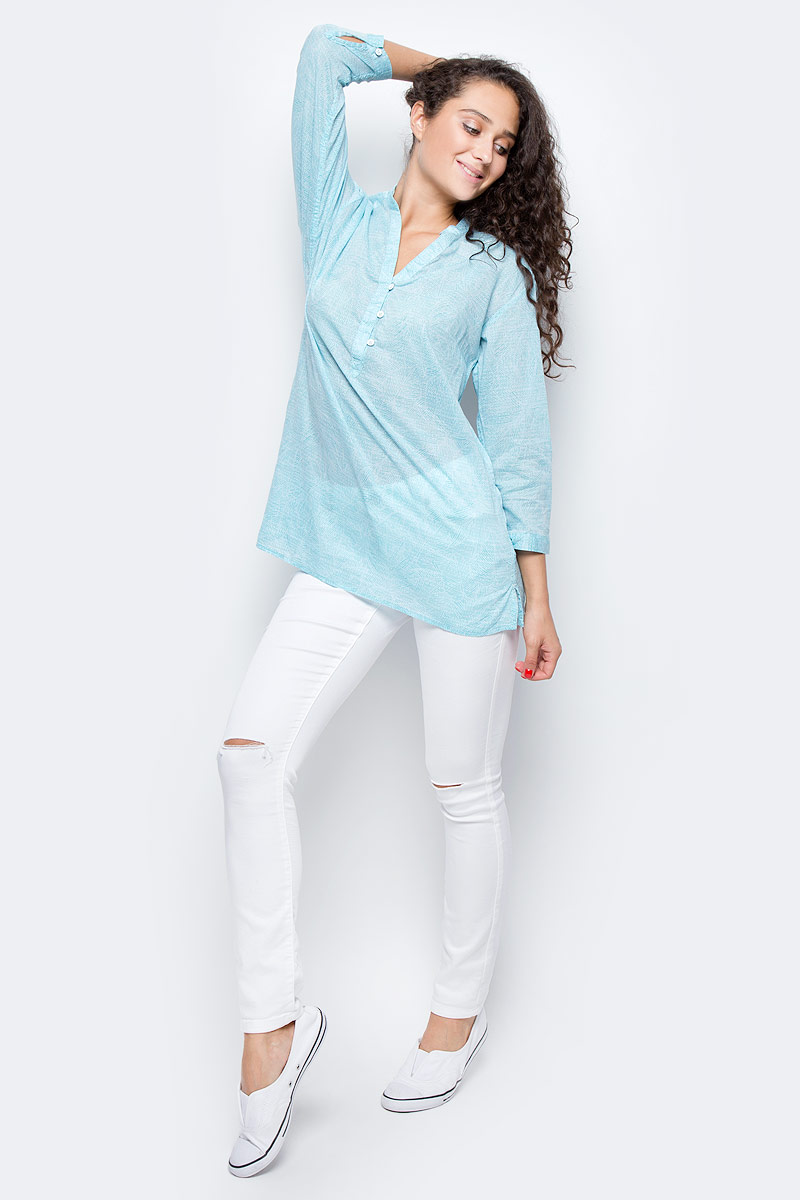 Туника женская Columbia Early Tide, цвет: голубой. 1659031-341. Размер S (44)1659031-341 Туника женская Columbia Early Tide, цвет: голубой. 1659031-341. Размер S (44)1659031-341Женская туника Columbia Early Tide изготовлена из натурального хлопка. Модель с V-образным вырезом горловины и закатывающимися рукавами застегивается сверху на пуговицы. Туника оформлена принтом.
