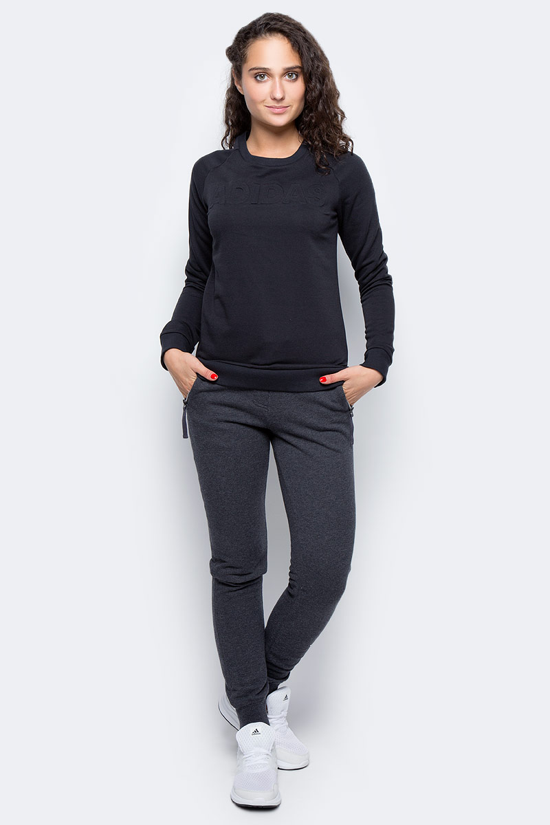 Толстовка женская Adidas Lineage Sweater, цвет: черный. CD1940. Размер XS (40/42)CD1940 Толстовка женская Adidas Lineage Sweater, цвет: черный. CD1940. Размер XS (40/42)CD1940Женская толстовка Adidas изготовлена из хлопка с добавлением полиэстера. Модель с круглым вырезом горловины и длинными рукавами, дополнена тисненной надписью на груди. . Рукава реглан обеспечивают свободу движений. Рифленые манжеты и нижний край удерживают модель на месте.