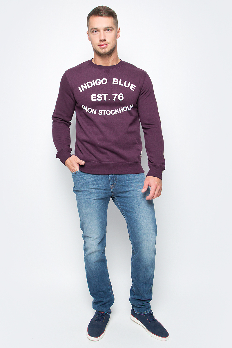 Свитшот мужской Baon, цвет: сливовый. B617510_Merlot Melange. Размер M (48)B617510_Merlot Melange Свитшот мужской Baon, цвет: сливовый. B617510_Merlot Melange. Размер M (48)B617510_Merlot MelangeЭтот свитшот от Baon поможет вам в создании образов в самых различных стилях: от спортивного шика до Smart Casual. Изделие выполнено из теплого трикотажа-футера с начесом. Спереди свитшот декорирован принтованной надписью, дополненной винтажными потертостями.