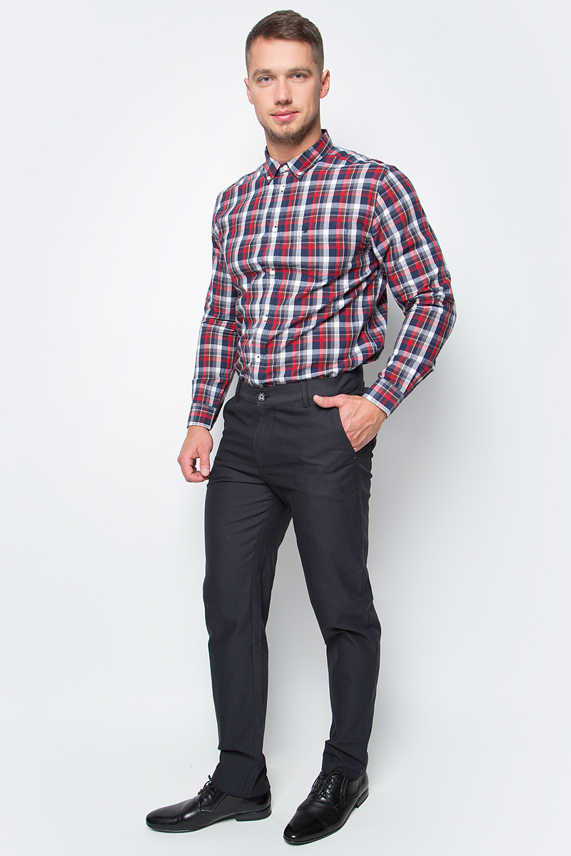 Рубашка мужская Wrangler, цвет: красный, синий. W5874NQ38. Размер XXL (54)W5874NQ38 Рубашка мужская Wrangler, цвет: красный, синий. W5874NQ38. Размер XXL (54)W5874NQ38Мужская рубашка от Wrangler выполнена из натурального хлопка. Модель с длинными рукавами и отложным воротником застегивается на пуговицы. На груди рубашка дополнена накладным карманом.