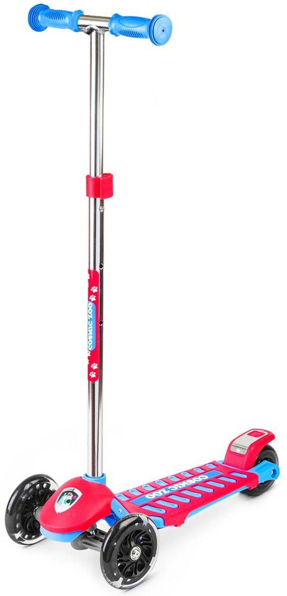 Самокат Small Rider Cosmic Zoo Galaxy Maxi, 3-колесный, с ручным тормозом, цвет: красный377540 Самокат Small Rider Cosmic Zoo Galaxy Maxi, 3-колесный, с ручным тормозом, цвет: красный377540Трехколесный самокат Small Rider Cosmic Zoo Galaxy Maxi с ручным тормозом - это детский трехколесный самокат, который проверен временем и протестирован многими российскими детишками, заслужив массу поклонников. На этом великолепном самокате могут кататься дети с 2 до 6 лет, поскольку он имеет уникальное сочетание преимуществ: большую платформу, толстое заднее колесо и выдвижную ручку с широким диапазоном регулировки. Самокат Small Rider Cosmic Zoo Galaxy Maxi идет в тренде, и имеет надежные и эффектные PU (полиуретановые) колеса с цветными светодиодиками, которые начинают эффектно смотреться темное время дня.У самоката также сделан ручной тормоз. Это же очень удобно! Можно тормозить и ногой и рукой. Если ребенок мал и ручной тормоз пока не нужен - его легко можно снять и установить потом. Широкий возрастной диапазон - самокат создан для детей от 2 до 7 лет! Самокат подойдет и малышам от 2-х лет и даже школьнику! Благодаря широкой платформе, утолщенному заднему колесу и телескопической выдвижной ручке, которая регулируется в 3-х положениях (максимальное - 82 см, минимальное - 65 см). При всем при этом самокат не тяжелый и ребенок в 2 года может легко с ним обращаться. Почему качественный трехколесный самокат должен быть скучным? Чтобы развеселить вашего малыша и превратить катание в веселую игру были созданы волшебные персонажи с планеты Мегарион - динозаврик, тигренок, волк и медвежонок. Cosmic Zoo - это подразделение марки Small Rider для малышей. Задача была сделать красивый, качественный, надежный, функциональный трехколесный самокат.Колеса имеют прозрачную оболочку и черные диски, что делает их не просто заметными вечером, но и красивыми для глаз днем. Самокат имеет современный поворотный механизм и качественные подшипники, которые позволяют делать различные маневры и пируэты, когда ребенок переносит массу своего тела в одну из сторон. Таким образом, ребенок учится держать равновесие, а также родители могут быть уверены, что руль не повернется на 90 градусов и не травмирует малыша. Что отличает этот самокат от многих других, так это невероятные, сочные комбинированные расцветки с персонажами Космического зоопарка.Верхний слой деки - это дополнительная пластиковая крышка, которая помимо красоты, защищает платформу от деформации (перегруза) и увеличивает возможный возраст наездника.