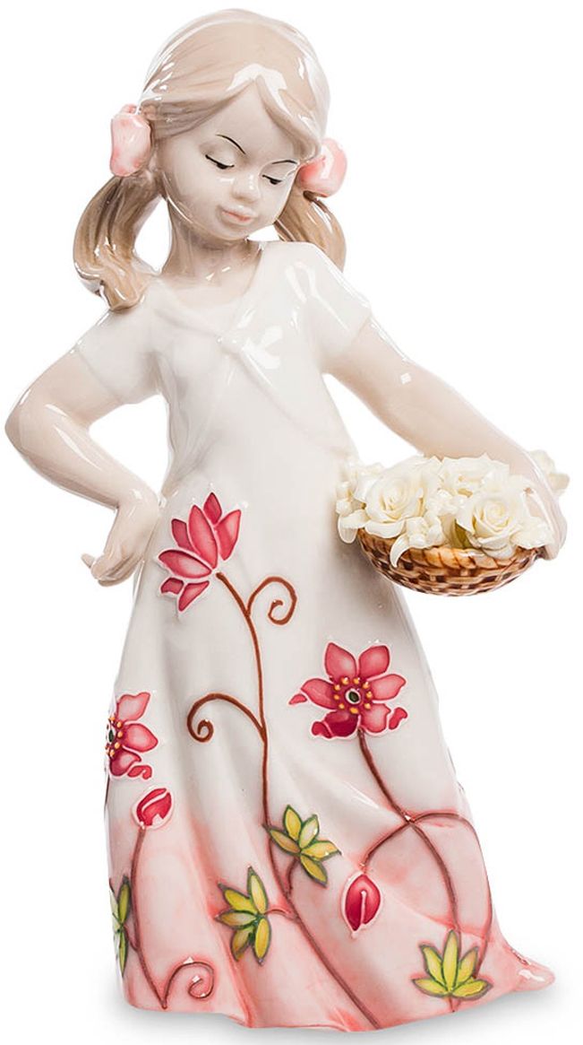 Фигурка Pavone Девочка. JP-764/17JP-764/17 Фигурка Pavone Девочка. JP-764/17JP-764/17Фигурка Девочки высотой 21 см.Дети - цветы жизни, а цветы - дети природы.Фарфоровая статуэтка девочки, продолжающая европейскую традицию изделий из фарфора. Фигурка девочки компактна по размерам и имеет множество мелких деталей, выполненных с большим искусством. Достаточно посмотреть на тонко проработанную корзинку с цветами или выражение лица ребенка, чтобы понять — перед нами произведение искусства, осмысление классики в новых реалиях.