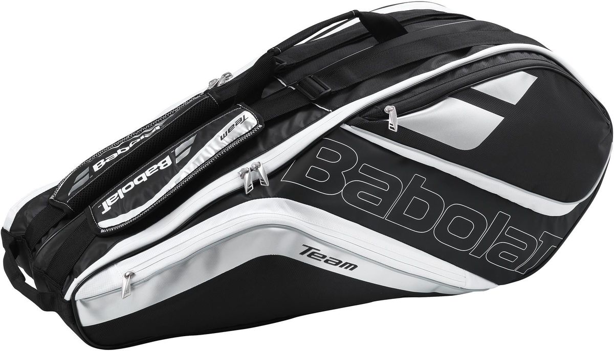 Чехол для теннисных ракеток Babolat Team Line, на 6 ракеток, цвет: синий751121 Чехол для теннисных ракеток Babolat Team Line, на 6 ракеток, цвет: синий751121Чехлы линии Team созданы для постоянных игроков, преданных теннису. Легко доступные отделения достаточно вместительные, чтобы разместить всю вашу экипировку. Чехол доступен в 3 размерах в соответствии с вашими потребностями:- чехол на 6 ракеток;Чехлы также доступны в 3 расцветках, которые могут сочетаться с вашей ракеткой или могут отвечать вашему вкусу: синяя, серебристая или флуоресцентно-красная.