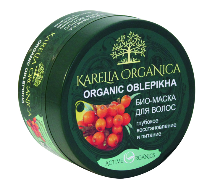 Karelia Organica Био-Маска Organic OBLEPIKHA Глубокое восстановление и питание, 220 мл420602 Karelia Organica Био-Маска Organic OBLEPIKHA Глубокое восстановление и питание, 220 мл420602Био-маска Organic Oblepikha, благодаря уникальной комбинации ее натуральных активных компонентов, интенсивно питает волосы, укрепляет структуру, восстанавливает защитный кератиновый слой, обеспечивает прочность и упругость волос, предотвращает сечение и ломкость. Органическая северная облепиха богатая натуральными жирными кислотами, интенсивно питает волосы, придает им блеск и мягкость, восстанавливает сухие и ослабленные концы. Сок ягод можжевельника укрепляет корни волос, регулирует работу сальных желез. Сочная полярная клюква, богатая антиоксидантами, защищает волосы от разрушения, увлажняет. Особый компонент фито-кератин, полученный из растений и содержащий весь необходимый волосам комплекс аминокислот, глубоко проникает в структуру волос и питает их изнутри, обеспечивает прочность и упругость, придает здоровый блеск и сияние. Масло ши придает волосам эластичность, блеск и силу, защищает, помогает решить проблему сухости и ломкости волос, восстанавливает секущиеся концы.