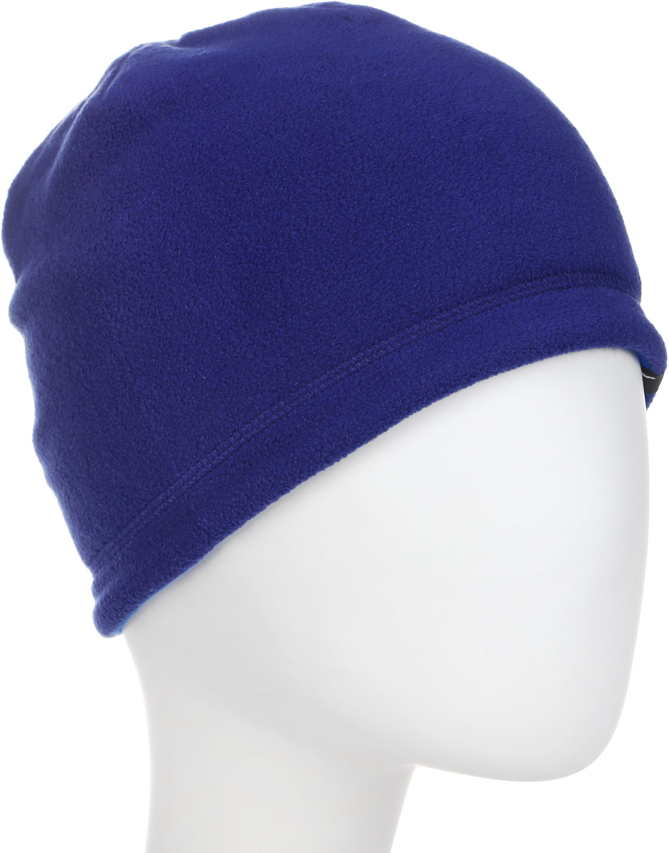 Шапка Puma Active Fleece Beanie, цвет: синий. 02127002. Размер универсальный02127002 Шапка Puma Active Fleece Beanie, цвет: синий. 02127002. Размер универсальный02127002Стильная шапка плотной вязки, которую можно носить на обе стороны, изготовлена с использованием высокофункциональной технологии WarmCell, которая благодаря дышащим свойствам материала удерживает тепло и сохраняет оптимальную температуру вашего тела даже в холодную погоду. Дополнительную изоляцию создает двойная подкладка из флиса. Комфорт и долговечность в носке обеспечивают плоские швы. Спереди шапочка декорирована логотипом Puma из светоотражающего материала, нанесенным методом термопечати, а сзади снабжена логотипом WarmCell.Подходит на обхват головы 54-58 см.