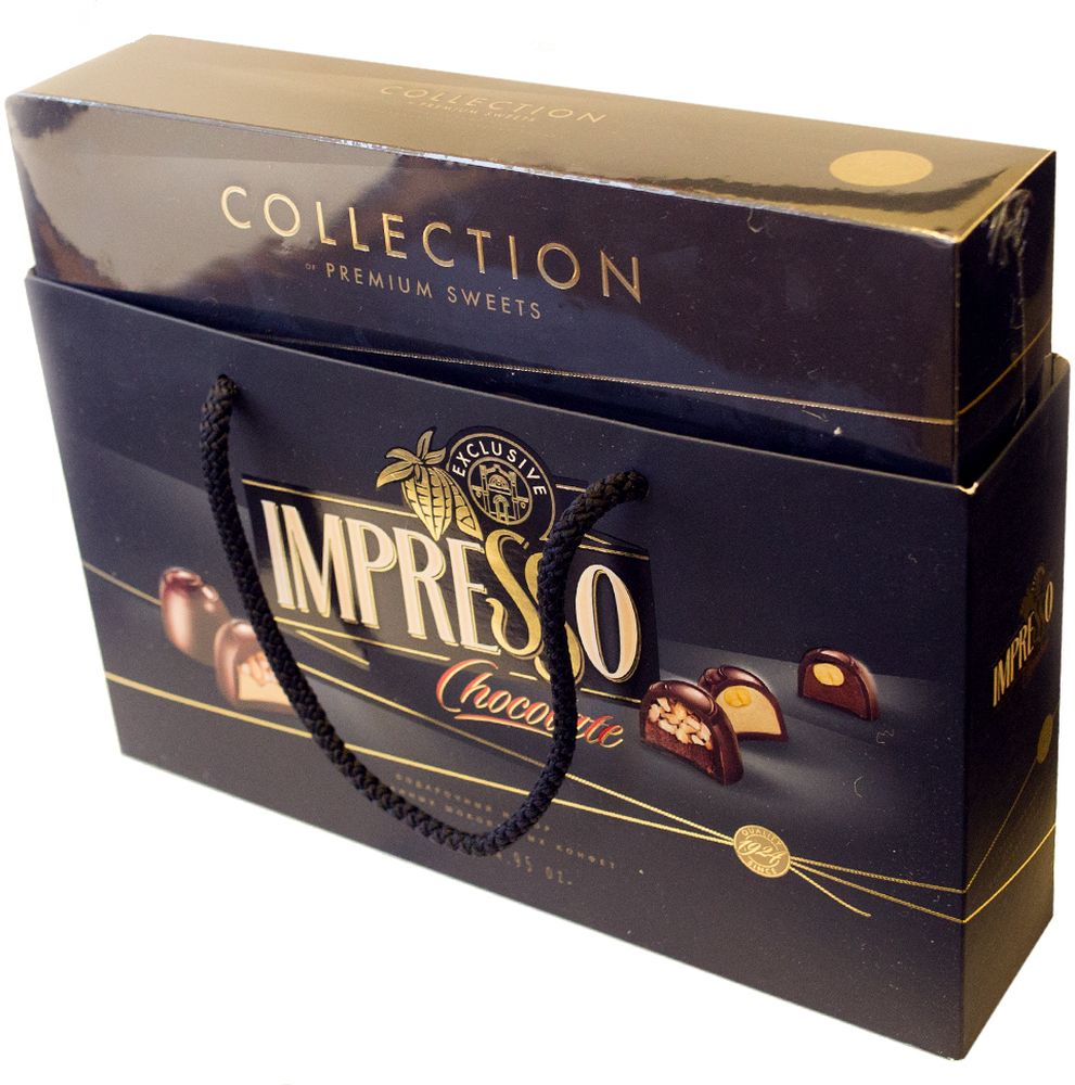 Impresso премиум набор шоколадных конфет черный, 424 г8593 Impresso премиум набор шоколадных конфет черный, 424 г8593В состав набора входят шоколадные конфеты Пралине + фундук, Пралине + дробленый фундук, а также шоколадные конфеты Ореховый твист с фундуком и Ореховый твист с дробленым фундуком.