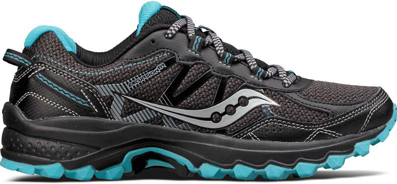 Кроссовки женские Saucony Excursion TR11, цвет: черный, бирюзовый. S10392-2. Размер 9,5 (40,5)S10392-2 Кроссовки женские Saucony Excursion TR11, цвет: черный, бирюзовый. S10392-2. Размер 9,5 (40,5)S10392-2Стильные женские кроссовки Saucony отлично подойдут для активного отдыха и повседневной носки. Верх модели выполнен из текстиля и полиуретана. Удобная шнуровка надежно фиксирует модель на стопе. Новая версия универсальной беговой модели отлично подойдет для асфальтового покрытия. Кроссовки рассчитаны на нейтральную пронацию стопы. Технология GRID обеспечивает отличную амортизацию и поддержку стопы во время бега. Сетчатый верх гарантирует комфорт и воздухопроницаемость. Подошва с рифлением обеспечивает легкость, естественную свободу движений и отличное сцепление на любой поверхности. Стелька и внутренняя поверхность из текстиля комфортны при движении. Мягкие и удобные, кроссовки превосходно подчеркнут ваш спортивный образ и подарят комфорт.
