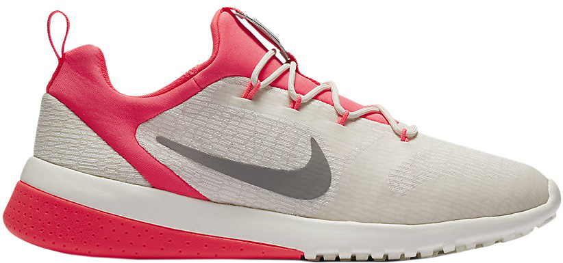 Кроссовки женские Nike CK Racer Shoe, цвет: бежевый, красный. 916792-100. Размер 6 (36)916792-100 Кроссовки женские Nike CK Racer Shoe, цвет: бежевый, красный. 916792-100. Размер 6 (36)916792-100Стильные женские кроссовки Nike, выполненные из текстиля и пластика, дополнены фирменной нашивкой на язычке. Эластичная шнуровка с фиксатором надежно зафиксирует обувь на ноге. Прочная резина в области пятки с рельефным рисунком усиливает сцепление. Внутренняя поверхность и стелька, выполненные из текстиля комфортны при движении. Подошва с рифлением обеспечивает отличное сцепление на любой поверхности. Мягкие и удобные, кроссовки превосходно подчеркнут ваш спортивный образ и подарят комфорт.
