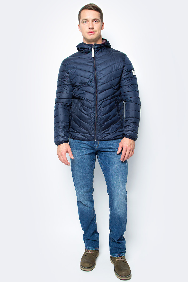 Куртка мужская Tom Tailor, цвет: синий. 3555057.00.12_6576. Размер S (46)3555057.00.12_6576 Куртка мужская Tom Tailor, цвет: синий. 3555057.00.12_6576. Размер S (46)3555057.00.12_6576Мужская куртка Tom Tailor изготовлена из полиэстера. Подкладка выполнена из полиэстера. В качестве утеплителя используется синтепон. Куртка с капюшоном застегивается на застежку-молнию. Изделие дополнено спереди двумя прорезными карманами на застежках-молниях. Низ модели и рукава дополнены эластичной резинкой.