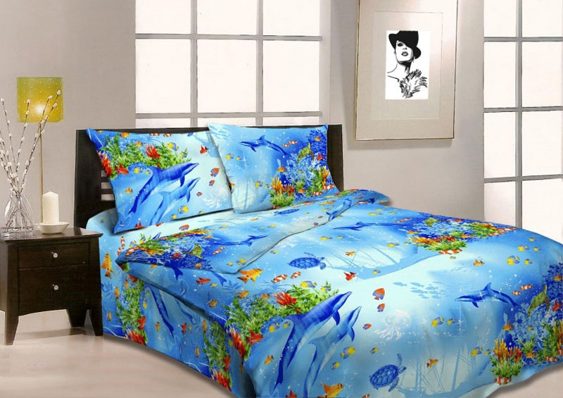 Комплект постельного белья Letto Традиция, 1,5 спальный, наволочки 70 x 70 см, цвет: голубой. B149-3B149-3 Комплект постельного белья Letto Традиция, 1,5 спальный, наволочки 70 x 70 см, цвет: голубой. B149-3B149-3Серия Letto Традиция выполнена из классической российской бязи, привычной для большинства российских покупательниц. Ткань плотная (125гр/м), используются современные устойчивые красители и в том числе технология с эффектом 3д. Традиционная российская бязь выгодно отличается от импортных аналогов по цене, при том, что сама ткань и толще, меньше сминается и служит намного дольше. Рекомендуется перед первым использованием постирать, но не пересушивать. Применение кондиционера при стирке сделает такое постельное белье мягче и комфортней. Пододеяльник на молнии. Обращаем внимание, что расцветка наволочек может отличаться от представленной на фото.