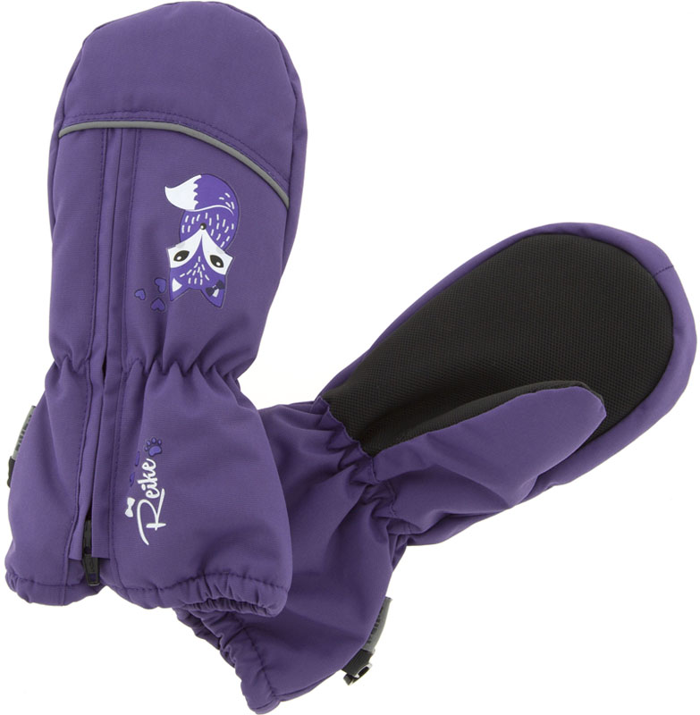 Варежки для девочки Reike Умная Лиса, цвет: фиолетовый. RW18_SF purple. Размер 4RW18_SF purple Варежки для девочки Reike Умная Лиса, цвет: фиолетовый. RW18_SF purple. Размер 4RW18_SF purpleВарежки Reike Умная Лиса выполнены из ветрозащитной, водонепроницаемой и дышащей мембранной ткани, декорированной принтом в стиле коллекции. Мягкая подкладка из флиса обеспечивает дополнительный комфорт и тепло. Запястья оформлены резинкой, ладони дополнительно усилены. Тыльная сторона варежек оформлена светоотражающими деталями и молнией для облегчения надевания.