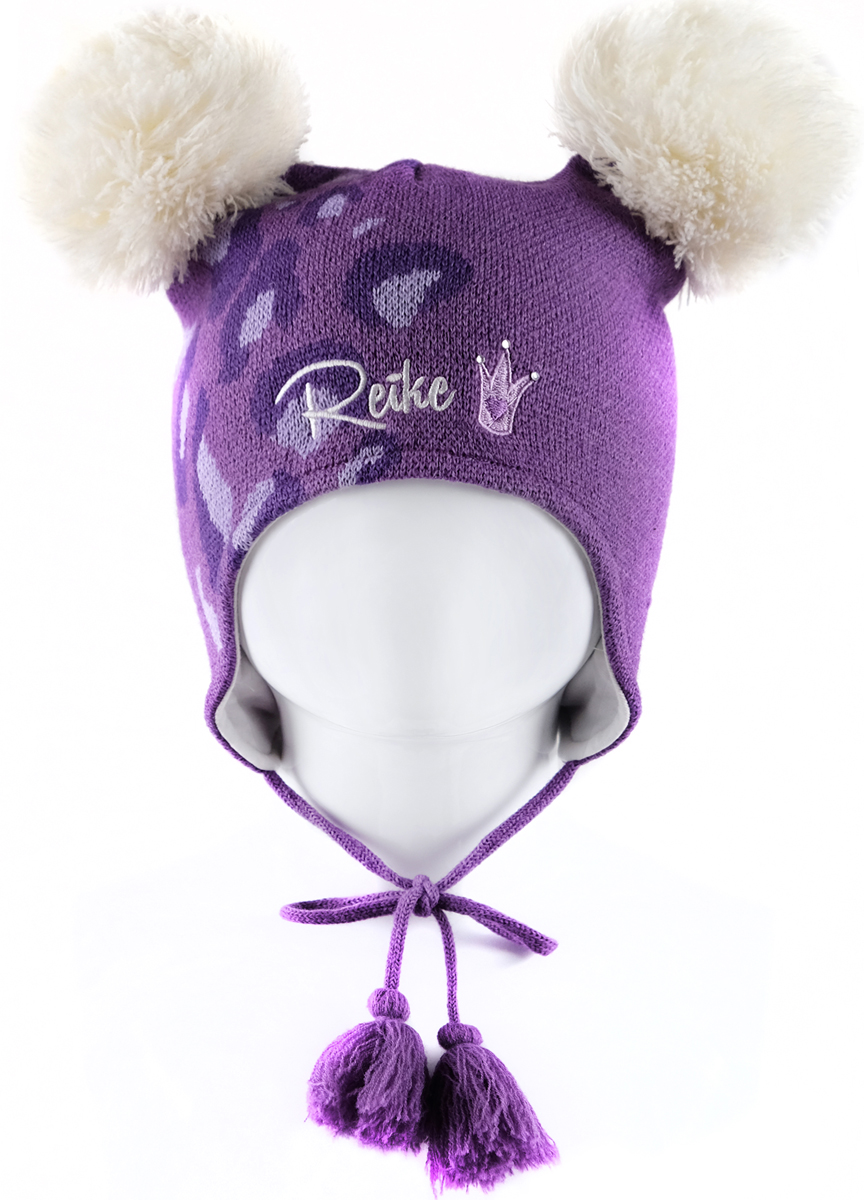 Шапка для девочки Reike Забавный горностай, цвет: фиолетовый. RKN1718-3_FE purple. Размер 52RKN1718-3_FE purple Шапка для девочки Reike Забавный горностай, цвет: фиолетовый. RKN1718-3_FE purple. Размер 52RKN1718-3_FE purpleШапка на завязках с кисточками Reike Забавный горностай изготовлена из высококачественного материала на основе шерсти и акрила. Модель с хлопковой подкладкой дополнительно утеплена на ушках. Шапочка с двумя объемными помпонами украшена логотипом Reike и вышивкой со стразами в стиле коллекции. Уважаемые клиенты!Размер, доступный для заказа, является обхватом головы.