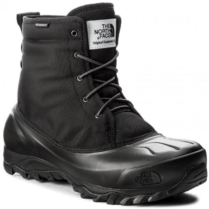 Ботинки мужские The North Face M Tsumoru Boot Utility, цвет: черный. T93MKSZU5. Размер 10H (44)T93MKSZU5 Ботинки мужские The North Face M Tsumoru Boot Utility, цвет: черный. T93MKSZU5. Размер 10H (44)T93MKSZU5Мужские водонепроницаемые ботинки Tsumoru Boot Utility от The North Face с мягкой подкладкой из флиса. Гарантированно сохранят ноги в сухости во время зимних приключений. Мембрана HydroSeal защитит ваши ноги от замерзающих луж, в то время как материал PrimaLoft Silver Insulation Eco надежно сохранит тепло ног. Прочная резиновая подошва TNF Winter Grip обеспечивает надежное сцепление с непредсказуемой зимней поверхностью.