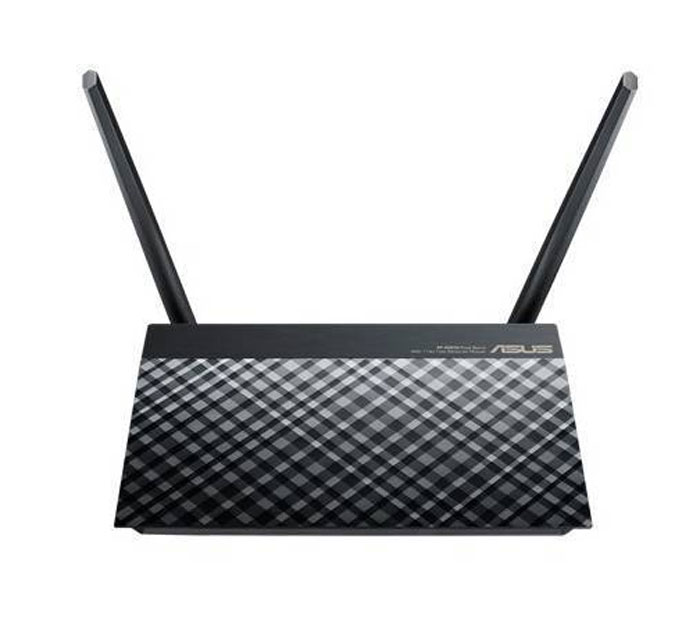 ASUS RT-AC52U маршрутизаторRT-AC52U ASUS RT-AC52U маршрутизаторRT-AC52UAsus RT-AC52U – это беспроводной маршрутизатор стандарта 802.11ac, обеспечивающий скорость передачи данных на уровне 300 и 433 Мбит/с в диапазонах 2,4 и 5 ГГц, соответственно. Входящий в комплект поставки USB-адаптер является самым компактным в мире беспроводным USB-адаптером стандарта 802.11ac, работающим в диапазоне 5 ГГц на скорости до 433 Мбит/с. С его помощью ноутбук или настольный ПК подключается к беспроводной сети на полной скорости.RT-AC52U наделен большим объемом системной памяти (128 мегабайт), что обеспечивает стабильную работу при высокой нагрузке, а мощные антенны расширяют радиус действия его беспроводного модуля на 150%. Благодаря разъему USB к маршрутизатору RT-AC52U можно подключить 3G/4G-модемы, принтеры и внешние накопители, чтобы расширить функциональность устройства. Этот же разъем позволяет подзаряжать мобильные гаджеты, не заботясь о дополнительном блоке питания. Для управления всеми функциями маршрутизатора служит удобный и интуитивно понятный интерфейс ASUSWRT. В число его возможностей входит мониторинг интернет-трафика и ограничение пропускной способности интернет-канала для отдельных приложений.Технология ASUS AiCloud позволяет превратить подключенный к RT-AC52U внешний жесткий диск в облачное хранилище данных, к которому можно будет получать доступ удаленно с любого компьютера, смартфона или планшета посредством мобильного приложения. Причем в режиме синхронизации маршрутизаторов AiCloud автоматически обновляет файлы на внешних накопителях, подключенных к совместимым маршрутизаторам ASUS, до актуальных версий, таким образом облегчая обмен файлами.Встроенная система автономной загрузки файлов Download Master позволяет скачивать файлы из интернета на подключенный по USB внешний жесткий диск без использования компьютера, причем пользователь может управлять загрузками и проверять их статус удаленно. Затем, пользуясь встроенным медиасервером, файлы с внешнего диска можно будет транслировать на любое совместимое устройство, будь то компьютер, игровая приставка или телевизор.