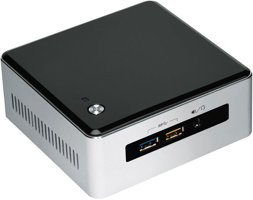 Intel NUC BOXNUC5I3RYH мини ПК1166838 Intel NUC BOXNUC5I3RYH мини ПК1166838Intel NUC BOXNUC5I3RYH — это революционное, ультракомпактное устройство — предоставляет широкий набор функциональных возможностей в корпусе размером 115 x 111 мм.Данная модель создана на базе процессора Intel Core i3-5010U 5-го поколения с технологией Intel Turbo Boost, которая увеличивает тактовую частоту по требованию, чтобы обеспечить вам максимальную производительность для решения требовательных к ресурсам задач, таких как редактирование видео.В данном решении реализована возможность установки как 2.5-дюймового жесткого диска для хранения ваших любимых фильмов, так и твердотельного накопителя M.2 для достижения максимальной скорости передачи данных.Заменяемая крышка позволит вам создать решение, максимально удовлетворяющее вашим потребностям — по стилю и функциональным возможностям. Кроме того, в его состав входит графическое решение Intel HD Graphics 5500 с поддержкой дисплеев с разрешением 4K, обеспечивающее великолепное качество графики. Высокоскоростной порт USB 3.0 с функцией зарядки других устройств позволяет легко и быстро заряжать планшет или смартфон. Intel NUC BOXNUC5I3RYH, дополненное беспроводным модулем Wi-Fi 802.11ac, с интерфейсом Bluetooth и с поддержкой объемного звука 7.1 идеально подойдет для создания домашних кинотеатров, медиа-серверов и мультимедийных центров у вас дома.Встроенные функции безопасности, помогающие предотвратить угрозы и защитить идентификационные и учетные данные, обеспечат вам уверенность и спокойствие. Мощность, размеры и универсальность Intel Nuc помогут вам переосмыслить границы возможного.Точные характеристики зависят от модели.Компьютер сертифицирован EAC и имеет русифицированное Руководство пользователя.