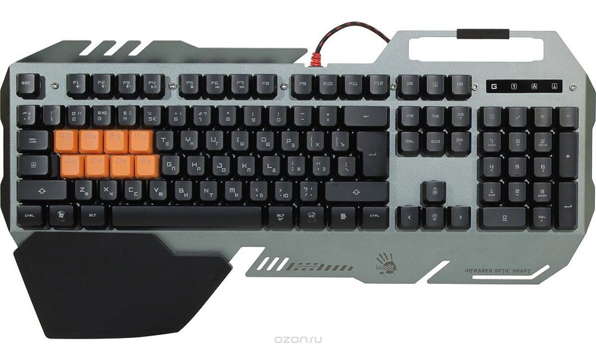A4Tech Bloody B418 игровая клавиатура326279 A4Tech Bloody B418 игровая клавиатура326279Bloody B418 - самая быстрая игровая клавиатура в мире с механическими переключателями на игровых клавишах. Благодаря инновационной Light Strike технологии скорость отклика клавиатуры составляет всего 0,2 мс. Клавиатура отличается безупречной управляемостью и абсолютной точностью.Идеальное оружие для борьбы с противником!Новые переключатели срабатывают на 30% быстрее, чем обычные механические переключатели.Полный ход клавиш равен 2,2 мм, ход до срабатывания — 1,5 мм. Ключевой особенностью продукта является двойная защита от воды. Благодаря водоотталкивающему покрытию и отверстиям для стока воды случайно пролитая жидкость на клавиатуру не выведет её из строя.Мягка настраиваемая подсветка обеспечивает идеальную видимость в темноте.Плотная подставка для кистей позволяет комфортабельно расположить руки на клавиатуре.Активация мультимедийных функций происходит путём одновременного нажатия клавиши Fn и любого элемента ряда F1–F7.После установки фирменного программного обеспеченияклавиатура обретает богатые функциональные возможности.С помощью удобного меню программного обеспечения на любую клавишу клавиатуры может быть назначена другая клавиша, кнопка мыши, кнопка управления медиаплеером/включения определённого приложения или запуск макроса.Всё зависит только от стиля игры и личных предпочтений игрока.