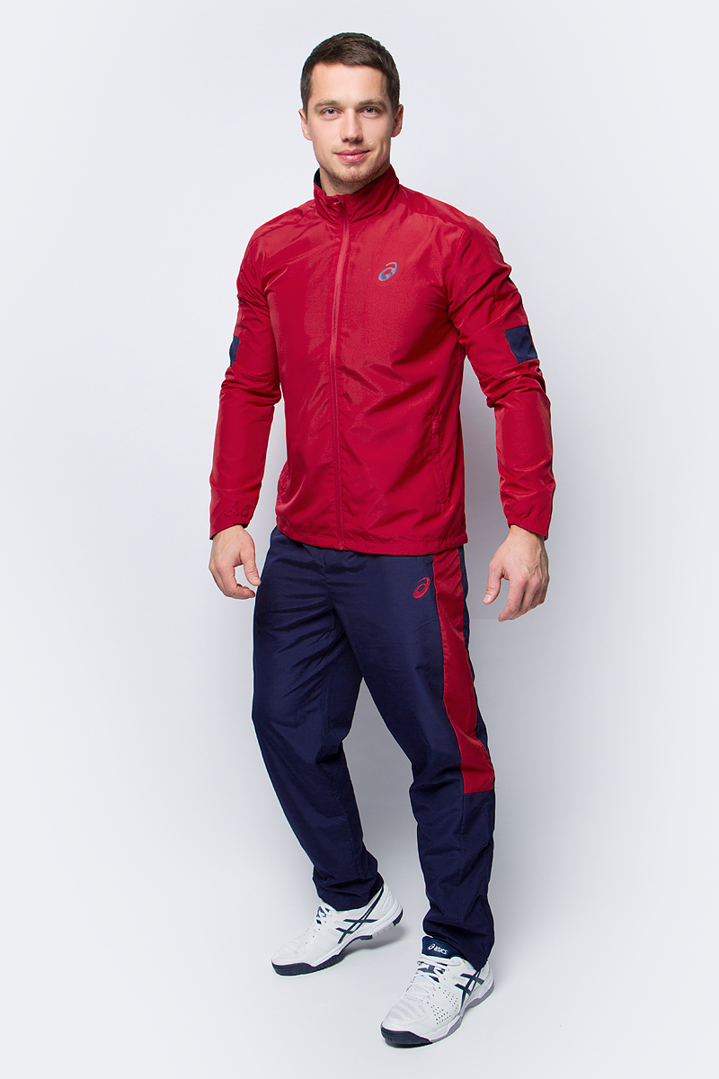Костюм спортивный мужской Asics Suit Indoor, цвет: красный. 142894-0672. Размер M (48/50)142894-0672 Костюм спортивный мужской Asics Suit Indoor, цвет: красный. 142894-0672. Размер M (48/50)142894-0672В костюме Asics Suit Indoor вы будете выглядеть стильно, а чувствовать себя невероятно комфортно. Материал гарантирует легкость движений, как при занятиях спортом, так и в повседневной носке. Ветровка с длинными рукавами застегивается спереди на молнию. Модель дополнена двумя прорезными карманами спереди. Спортивные брюки имеет широкую эластичную резинку на поясе и два боковых кармана. Светоотражающий логотип Asics на груди обеспечивает повышение уровня видимости в темное время суток.