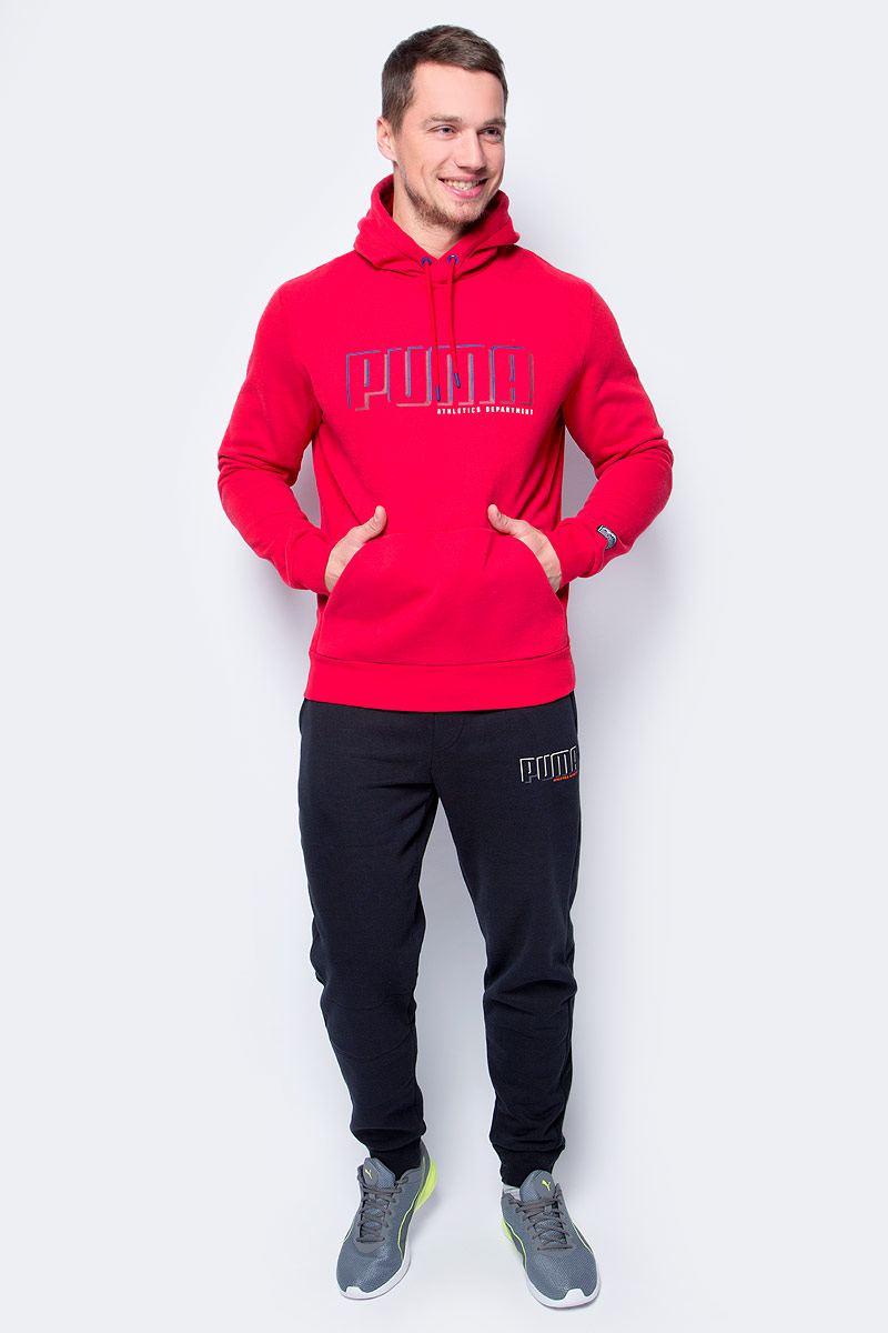 Толстовка мужская Puma STYLE Athletics Hoody FL, цвет: красный. 59248510. Размер L (48/50)59248510 Толстовка мужская Puma STYLE Athletics Hoody FL, цвет: красный. 59248510. Размер L (48/50)59248510Модель декорирована графическим набивным рисунком, нанесенным методом печати высокой плотности, и ярлыком с классическим логотипом Puma, нашитым на рукав. По бокам имеются вставки из трикотажа в рубчик, а спереди - вместительный карман-кенгуру. Подол и манжеты отделаны эластичным трикотажем в рубчик, что отлично дополняет оригинальный фасон, обеспечивающий полную свободу движений. Изделие имеет удобную стандартную посадку с немного спущенной проймой.