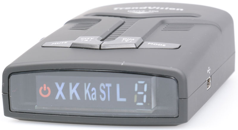 TrendVision Drive-300 радар-детекторd300 TrendVision Drive-300 радар-детекторd300Радар-детектор TrendVision Drive 300 предназначен для заблаговременного предупреждения о приближении к радарам и камерам как на трассе, так и на дорогах города. Устройство оснащено ярким и контрастным символьным дисплеем, и громким динами-ком, что позволит вам использовать устройство, не отвлекаясь от управления транспортным средством.Широкий выбор функций, позволит настроить устройство как вам удобно. Устройство с легкостью крепится к лобовому стеклу с помощью крепления на присосках и не мешает обзору при управлении автомобилем.Корпус устройства выполнен в сдержанном, стиле. TrendVision Drive 300 спроектирован для того, чтобы оставаться незаметным в вашем авто. TrendVision Drive отлично впишется в интерьер любого автомобиля.TrendVision Drive 300 это чувствительность и непревзойдённая помехозащищённость. Чувствительность можно выбрать как вручную, так и установить уникальный режим ЭКСТРА.TrendVision Drive 300 управляется при помощи кнопок расположенных сверху на устройстве. Кнопки разработаны таим образом, чтобы идеально сочетаться с дизайном устройства и с течением времени не начать залипать. Клавиши имеют информативное и нестираемое покрытие с обозначением.Функция звукового оповещения делает пользование TrendVision Drive более удобным. Звуковое сопровождение необходимо для управления автомобилем без отвлечения от процесса вождения. При настройке радар детектор Drive 300 будет оповещать вас голосовыми подсказками.