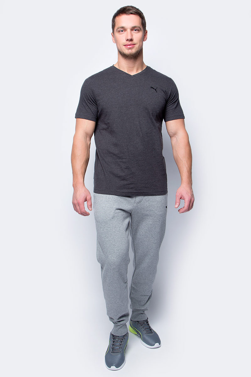 Брюки спортивные мужские Puma ESS Sweat Pants, FL, Cl., цвет: светло-серый. 83837803. Размер S (44/46)83837803 Брюки спортивные мужские Puma ESS Sweat Pants, FL, Cl., цвет: светло-серый. 83837803. Размер S (44/46)83837803Спортивные брюки Puma ESS Sweat Pants, FL, cl. выполнены из плотного трикотажа с мягким внутренним слоем. Среди других отличительных особенностей изделия - пояс из его основного материала с продернутым в нем затягивающимся шнуром. Удобные карманы в швах, манжеты внизу штанин из трикотажа в рубчик, а также нашитая сверху задняя кокетка для лучшей посадки по фигуре. Модель декорирована вышитым логотипом PUMA.