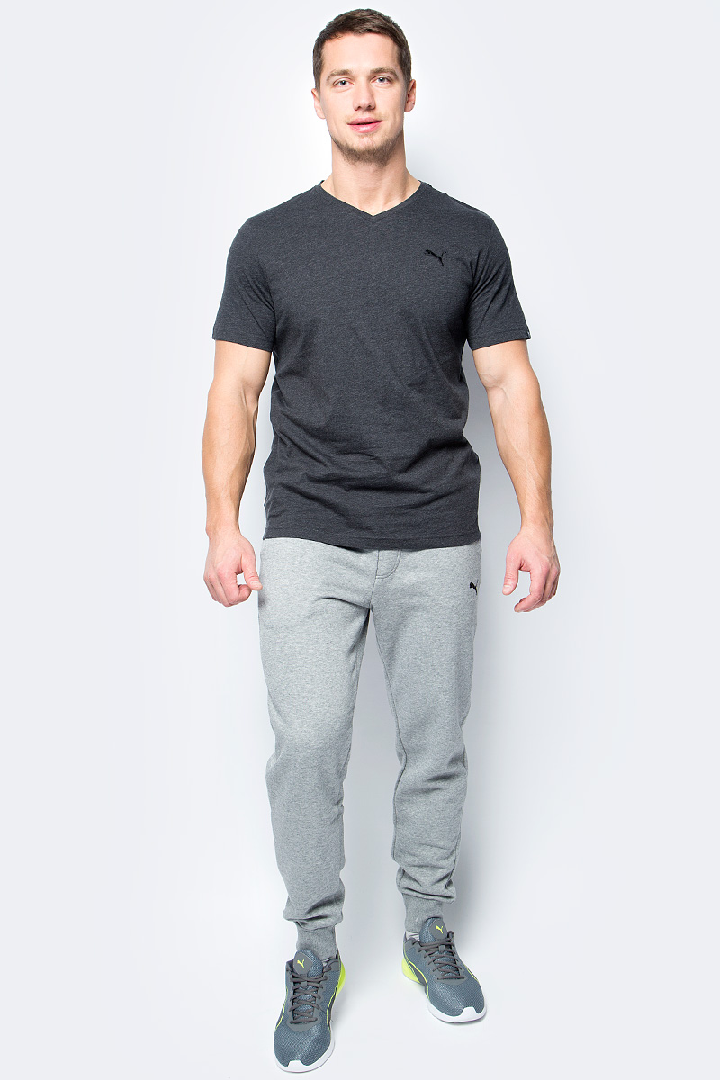 Футболка мужская Puma ESS V-Neck Tee, цвет: темно-серый. 83823907. Размер XL (50/52)83823907 Футболка мужская Puma ESS V-Neck Tee, цвет: темно-серый. 83823907. Размер XL (50/52)83823907Модель декорирована вышитым логотипом Puma и изготовлена из высокофункционального материала dryCELL, который отводит влагу, поддерживает тело сухим и гарантирует максимальный комфорт. Среди других отличительных особенностей изделия - отделка ворота из основного материала тесьмой сзади по вороту с фирменной символикой. Футболка с короткими рукавами и V-образным вырезом горловины.