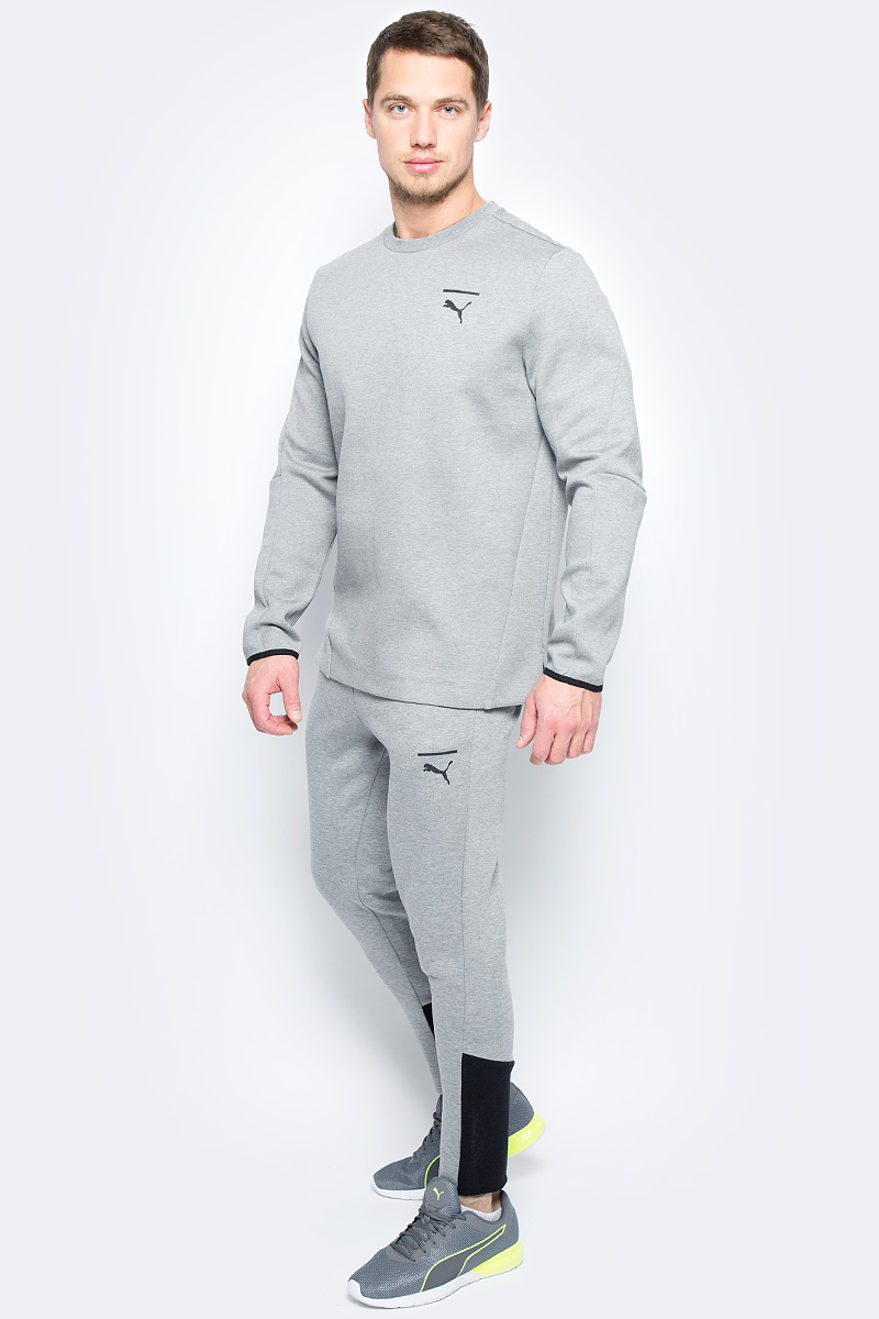 Брюки спортивные мужские Puma Evo Core Pants, цвет: серый. 57335303. Размер M (46/48)57335303 Брюки спортивные мужские Puma Evo Core Pants, цвет: серый. 57335303. Размер M (46/48)57335303Модель от Puma декорирована графическим набивным рисунком, нанесенным методом печати высокой плотности. Пояс из эластичного материала дополняет покрой, обеспечивающий полную свободу движений. Также пояс снабжен затягивающимися шнурами для лучшей посадки. Два кармана спереди и карман на молнии сзади удобны и вместительны. Сзади на штанинах имеются вставки из трикотажа в рубчик. Фасон в обтяжку по фигуре с зауженными штанинами очень элегантен.