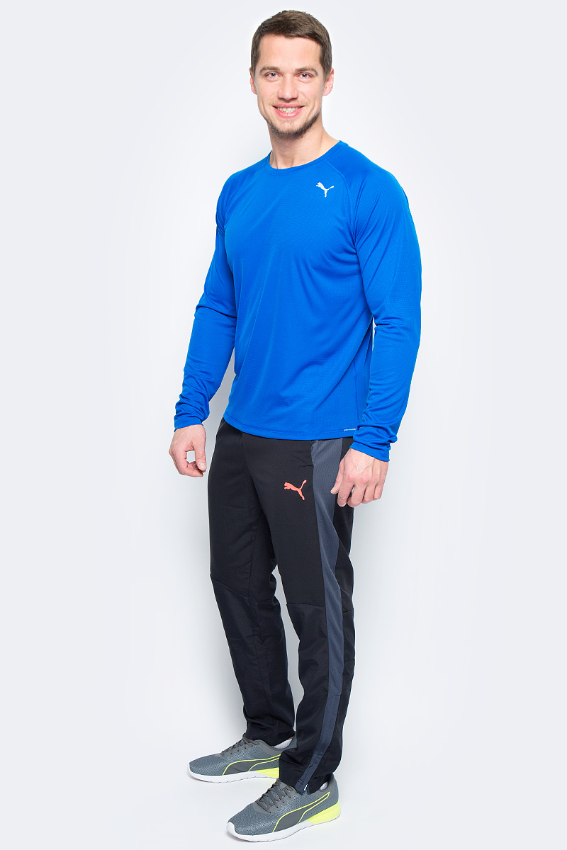 Лонгслив мужской Puma Core-Run L/S Tee, цвет: голубой. 51501003. Размер L (48/50)51501003 Лонгслив мужской Puma Core-Run L/S Tee, цвет: голубой. 51501003. Размер L (48/50)51501003Изделие изготовлено с использованием высокофункциональной технологии DryCell, которая отводит влагу, поддерживает тело сухим и гарантирует комфорт во время активных тренировок и занятий спортом. Легкий супердышащий материал изделия прекрасно держит форму и обеспечивает полный комфорт. Логотип и другие декоративные элементы, в том числе, петлица сзади на горловине, выполнены из светоотражающего материала и позаботятся о вашей безопасности в темное время суток. Также ворот отделан клеящейся тесьмой. Плоские швы не натирают кожу и обеспечивают непревзойденный комфорт. Удобный покрой рукавов-реглан не стесняют движений.