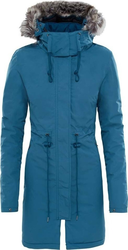 Парка женская The North Face W Zaneck Parka, цвет: синий. T92TUP44A. Размер XS (40/42)T92TUP44A Парка женская The North Face W Zaneck Parka, цвет: синий. T92TUP44A. Размер XS (40/42)T92TUP44AЖенская парка The North Face W Zaneck Parka выполнена из полиэстера. Материал изготовлен при помощи технологии DryVent, которая обеспечивает превосходные водонепроницаемые и дышащие свойства, и остается сухой как изнутри, так и снаружи. Подкладка выполнена из полиэстера. Утеплитель Heatseeker обеспечивает исключительное тепло даже в самую холодную погоду. Модель с воротником-стойкой и съемным капюшоном застегивается на застежку-молнию с двумя бегунками и оснащена ветрозащитной планкой на кнопках. Капюшон, дополненный затягивающимся шнурком-кулиской со стоппером на задней стороне, пристегивается к изделию на кнопки. Край капюшона оформлен искусственным мехом, который в случае необходимости можно отстегнуть. Объем по линии талии регулируется за счет шнурка-кулиски. Спереди модель оформлена двумя прорезными карманами на застежках-молниях. На внутренней стороне расположен прорезной кармана на молнии. Спинка модели немного удлинена и дополнена небольшим разрезом. Парка оформлена термоаппикацией и металлическим значком с названием бренда.