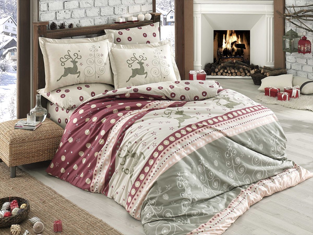 Комплект белья Hobby Home Collection Ludovica, семейный, наволочки 50x70, 70x70, цвет: бордовый1501001603 Комплект белья Hobby Home Collection Ludovica, семейный, наволочки 50x70, 70x70, цвет: бордовый1501001603Комплект белья Hobby Home Collection, изготовленный из поплина (100% хлопка), поможет вам расслабиться и подарит спокойный сон. Комплект состоит из 2 пододеяльников, простыни и 4 наволочек. По легенде этот материал впервые произвели во французской резиденции Папы Римского, городе Авиньон. За это ткань назвали поплином, что означает папский. По своим характеристикам она напоминает бязь, однако, на ощупь гораздо более мягкая и гладкая. Поплиновое постельное белье имеет ряд несомненных достоинств: оно хорошо сохраняет форму и цвет, имеет приятную на ощупь поверхность, хорошо удерживает тепло и впитывает влагу, почти не мнется. Кроме этого, комплекты постельного белья из поплина не требуют специального ухода: их можно стирать в стиральной машине при температуре до 60°С и гладить при температуре до 110°С. Ткань поплин гипоаллергенна, отвечает всем европейским экологическим стандартам. И, наконец, такое постельное белье при всех своих высоких эксплуатационных качествах стоит относительно недорого.