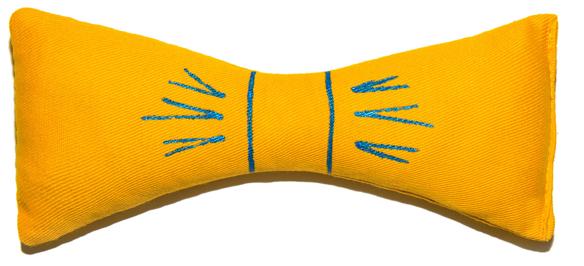 Игрушка для кошек Smart Textile Бантик, декорированный, цвет: желтый, 18 смGC367 Игрушка для кошек Smart Textile Бантик, декорированный, цвет: желтый, 18 смGC367Игрушка для кошек Smart Textile Бантик изготовлена из натурального хлопка и выполнена в виде бантика. Игрушка с наполнителем из 100% натуральной кошачьей мяты способна успокоить кошку после активной игры или взбодрить если питомец ленится. Форма и размеры игрушки созданы специально для того, чтобы кошка смогла играть ей всеми лапами одновременно. Забавные и безопасные, игрушки способны отвлечь и успокоить питомца в различных поездках или у ветеринара, будут отличным стимулом для привлечения любимца к порядку.Размеры: 18 х 6 х 3 см.