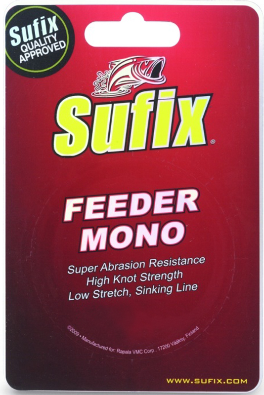 Леска Sufix Feeder Mono, цвет: красный, 0,28 мм, 300 м, 6,6 кгSFM28BU300 Леска Sufix Feeder Mono, цвет: красный, 0,28 мм, 300 м, 6,6 кгSFM28BU300Растяжимость - главный недостаток, заставляющий любителей фидера пренебрегать использованием монолесок. Но леска Sufix Feeder Mono способна опровергнуть традиционные представления рыболовов. Инженерам американской компании Sufix удалось создать мононить с минимальной растяжимостью. Обычная практика позволяет использование монолесок только в прибрежной ловле пикером или фидером на дистанции не более 25- 30 метров. Если на шпуле фидера будет намотана эта инновационная леска Sufix Feeder Mono, квивертип вашей снасти легко отметит самые осторожные поклевки на любой дистанции. В серии американской компании представлены диаметры монолесок от 0,14 до 0,28 мм, способные обеспечить потребности как легких, так и тяжелых фидеров. Обладая главным достоинством плетенки, леска Sufix Feeder Mono начисто лишена следующих ее недостатков:Монолеска не обладает таким абразивным воздействием на кольца, не так шумит при забросах, и способна значительно продлить срок жизни снасти;Плетенка все время норовит запутаться. Даже при сходе со шпули, она часто складывается в петли и непроизвольные узлы.