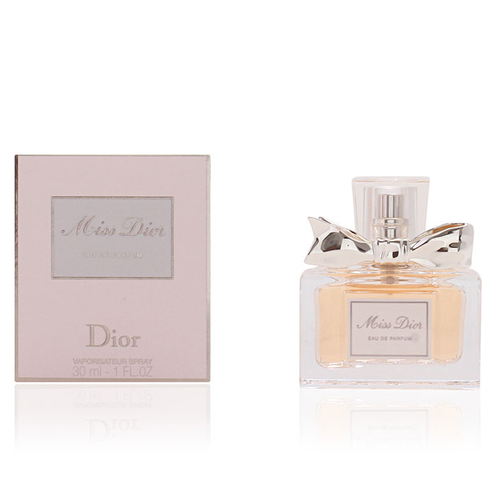 Christian Dior Miss Dior Cherie Женская парфюмерная вода, 30 млF008221009 Christian Dior Miss Dior Cherie Женская парфюмерная вода, 30 млF008221009C.D. Miss Dior edp 30 ml Характеристики:Производитель: ФРАНЦИЯ. Артикул:F008221009.Товар сертифицирован.