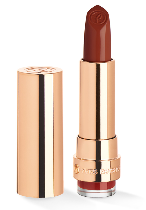 Yves Rocher губная помада Grand Rouge, 105, 3,7 г28978 Yves Rocher губная помада Grand Rouge, 105, 3,7 г28978Вам необходима яркая стойкая помада, которая не сушит губы?Откройте для себя помаду для губ из коллекции Grand Rouge с растительным маслом семян Камелии. Помада Grand Rouge обладает ультрапигментированной стойкой формулой с сатиновым эффектом.Помада сохраняет свой цвет до 6 часов*, не пересушивает губы. Тающая текстура легко распределяется по губам, разглаживает и восстанавливает** губы, словно делая их моложе.Цвета из многочисленной палитры ярких оттенков эффектно подчеркнут вашу форму губ.
