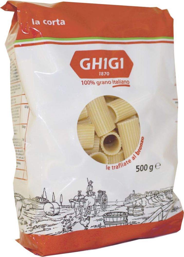 Ghigi ригатони № 71, 500 гМ00071 Ghigi ригатони № 71, 500 гМ00071Вид итальянской пасты в форме коротких рифленых трубочек. Название макарон пошл от итальянского слова «rigato», что в переводе означает «чертить линию»(ребристый). Ригатони прекрасно сочетаются с мясными и сырными соусами, потому что рифленая поверхность хорошо фиксирует соус. Различие между ригатони и пенне состоит в том, что концы пенне срезаны под углом. Варить в кипящей подсоленной воде 12 минут.