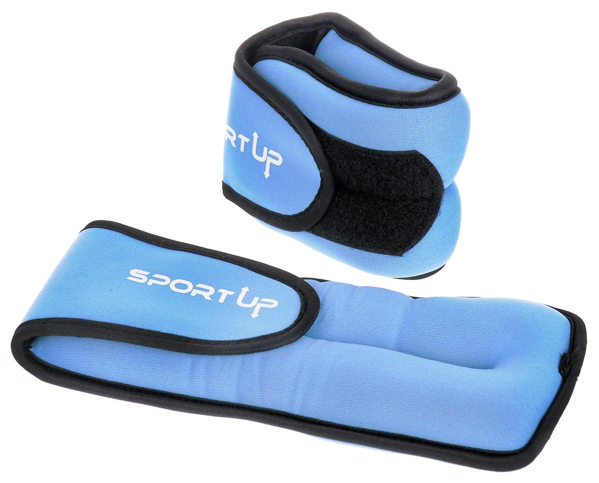Утяжелители Sport UP для рук и ног, цвет: голубой, черный, 1,5 кг, 2 штIR97810B/1,5 kg Утяжелители Sport UP для рук и ног, цвет: голубой, черный, 1,5 кг, 2 штIR97810B/1,5 kgБезразмерные утяжелители Sport UP легко фиксируются при помощи крепежного ремешка на липучке. Они изготовлены из износостойкого неопрена и наполнены металлической стружкой. Внутри отделаны мягкой, хорошо впитывающей тканью. Утяжелителя имеют светоотражающие элементы для безопасных занятий на открытом воздухе. Идеальны в использовании при беге трусцой, занятиях аэробикой, оздоровительной гимнастикой и фитнесом. Мягкий материал надежно облегает, давая вместе с тем ощущение свободы рукам - у вас отпадает необходимость держать гантели или гири для создания усилий во время тренировок. Утяжелители имеют компактный размер и не займут много места при хранении и переноске. Удобный современный дизайн, приятное цветовое оформление и качество самих утяжелителей будут несомненно радовать вас во время тренировок!