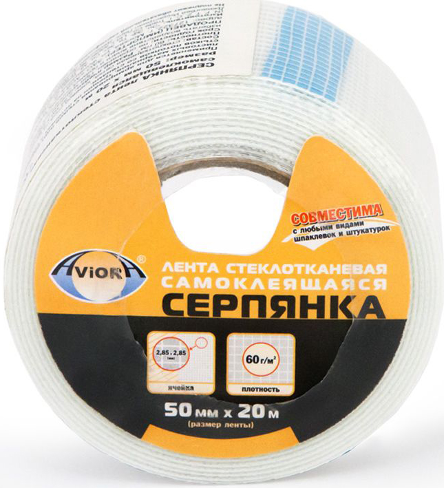 Серпянка самоклеящаяся Aviora, цвет: белый, 50 мм х 20 м302-105 Серпянка самоклеящаяся Aviora, цвет: белый, 50 мм х 20 м302-105Серпянка самоклеящаяся представляет собой сетчатую структуру на основе стекловолокна. Материал используется для укрепления стыков панелей и плит, а также для предупреждения образования трещин на поверхности плит в ходе строительных или ремонтных работ. Клеевой слой обладает хорошим сцеплением с оргалитом, ДВП, ДСП, гипсокартоном и другими листовыми материалами. Также серпянка применяется для проклейки уже имеющихся трещин и швов на бетонных и оштукатуренных основаниях, углов, стыков стен и оконных/дверных проемов, для сплошного армирования оштукатуренных стен и потолков. Лента серпянка полностью совместима с любыми строительными смесями, шпатлевками и штукатурками.